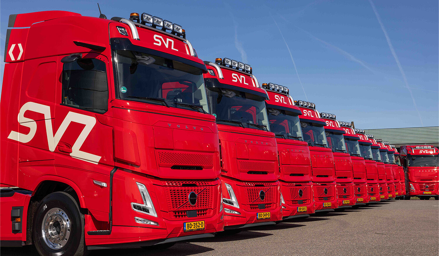 Er zijn weer 25 nieuwe Volvo trucks geleverd! [+ video]